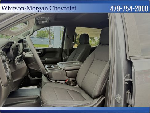 Used 2021 Chevrolet Silverado 1500 Custom Trail Boss w/ LPO, Dark Essentials Package AWD/4WD image 9
