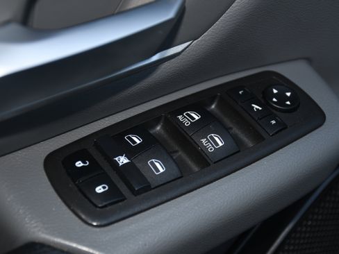 Used 2022 RAM 1500 Big Horn image 11