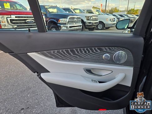 Used 2021 Mercedes-Benz E 350 Sedan w/ Premium Package image 40