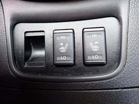 Used 2019 Nissan Sentra SR FWD image 16