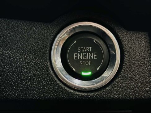 Used 2026 Chevrolet Traverse High Country FWD image 57