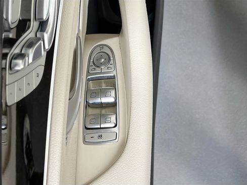 Used 2021 Mercedes-Benz E 350 4MATIC image 18