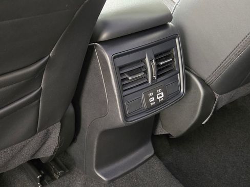 Certified 2025 Subaru Forester Premium w/ Convenience Package #2 AWD/4WD image 21