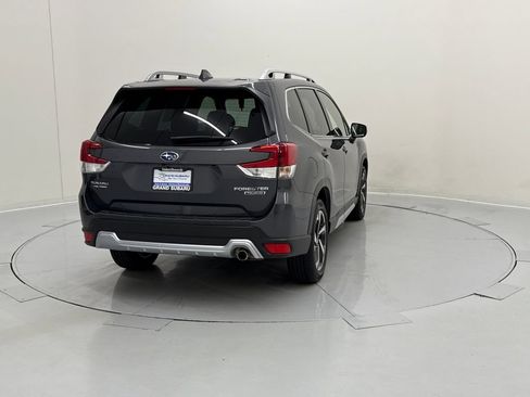 Used 2022 Subaru Forester Touring w/ Popular Package #2 image 5