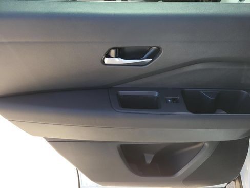 New 2026 Nissan Pathfinder SL w/ Cargo Package FWD image 14