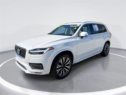 Used 2022 Volvo XC90 T5 Momentum
