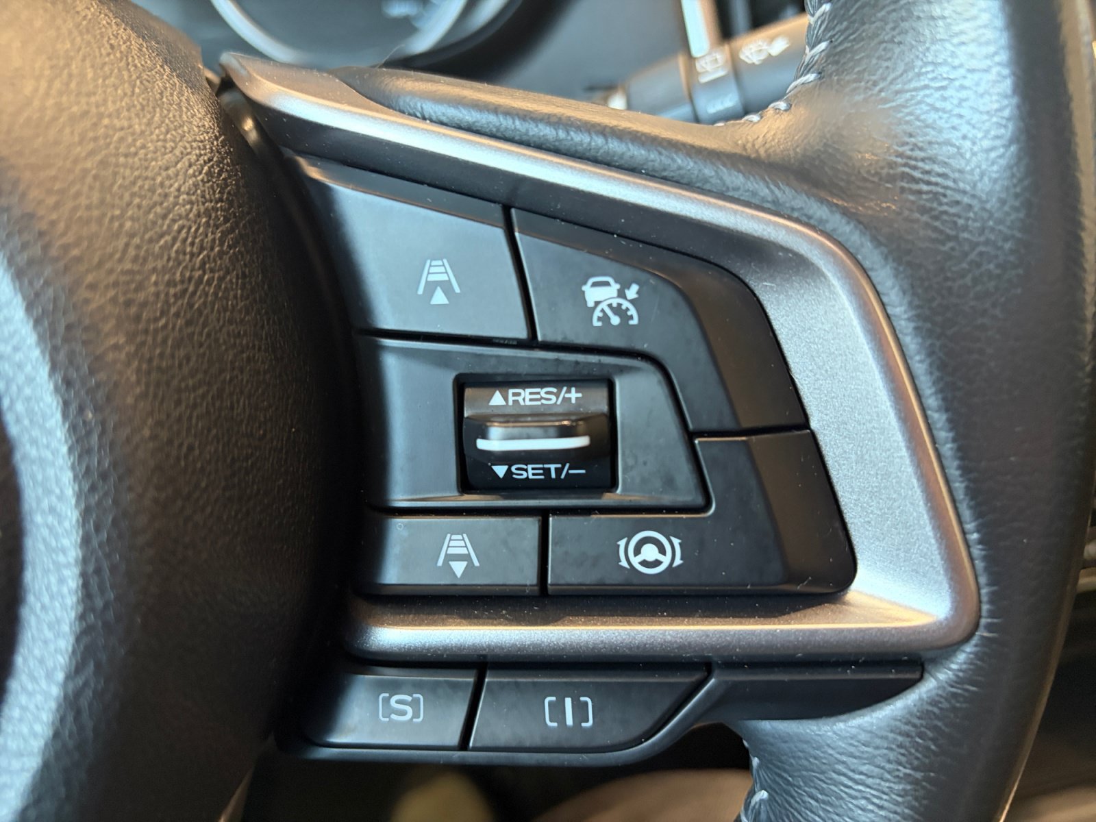 Used 2023 Subaru Forester Premium AWD/4WD image 18