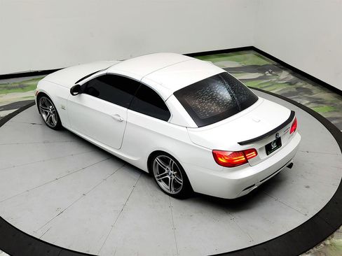 Used 2013 BMW 335is Convertible RWD image 37