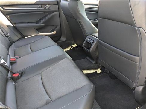 Certified 2022 Honda Accord Sport image 18