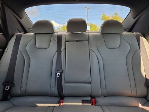 Used 2025 Hyundai Elantra Limited w/ Cargo Package FWD image 13