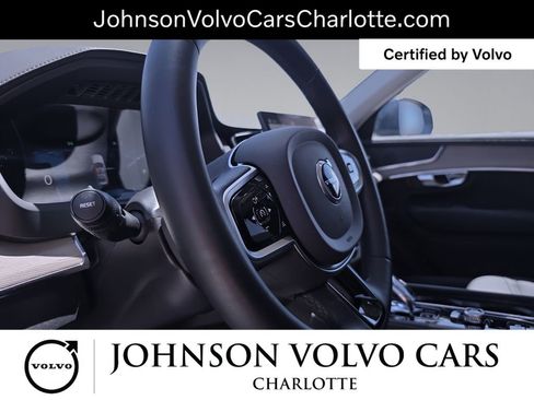 Used 2025 Volvo XC90 B6 Plus AWD/4WD image 18