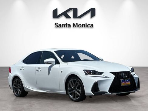 Used 2019 Lexus IS 300 F Sport w/ F Sport Package RWD image 8