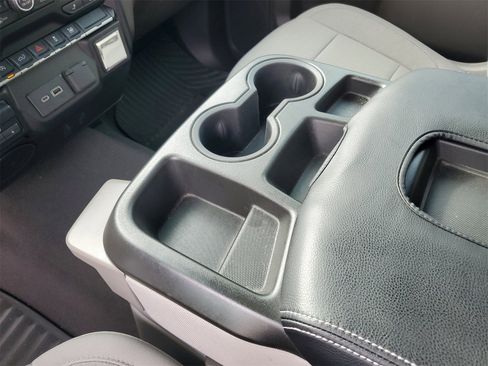 Used 2020 Chevrolet Silverado 1500 LT w/ All-Star Edition image 19