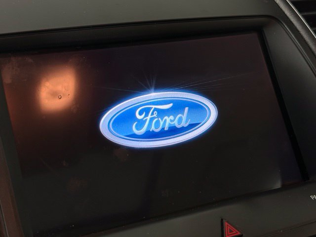 Used 2018 Ford Taurus SEL w/ Equipment Group 201A FWD image 17