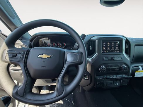 New 2026 Chevrolet Silverado 2500 Custom w/ Custom Value Package AWD/4WD image 10