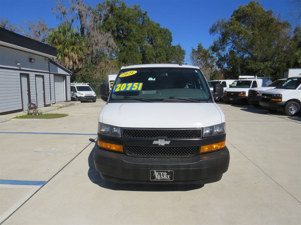 Used 2021 Chevrolet Express 2500 w/ Driver Convenience Package RWD image 2