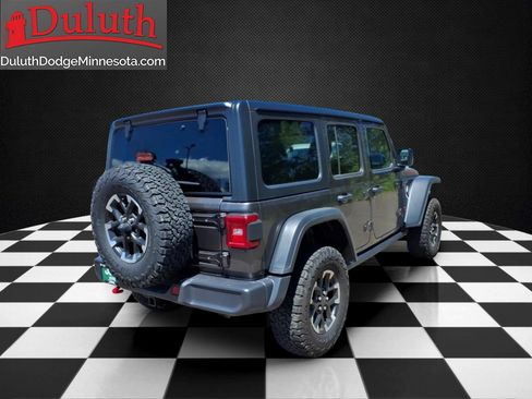 Used 2025 Jeep Wrangler Unlimited Rubicon AWD/4WD image 5
