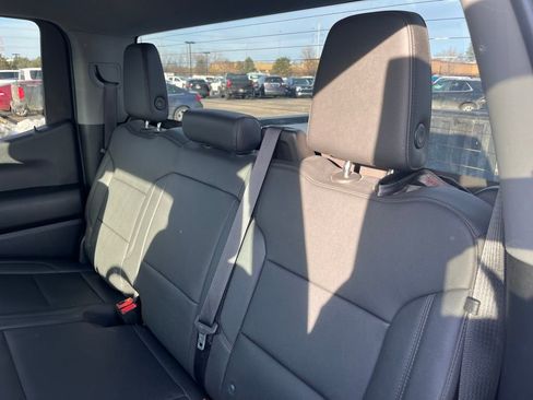 Used 2022 Chevrolet Silverado 1500 W/T w/ WT Value Package image 23