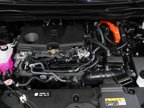 Used 2025 Toyota Sienna XLE w/ XLE Plus Package AWD/4WD image 30