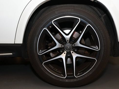 Used 2022 Mercedes-Benz GLE 53 AMG 4MATIC Coupe image 25