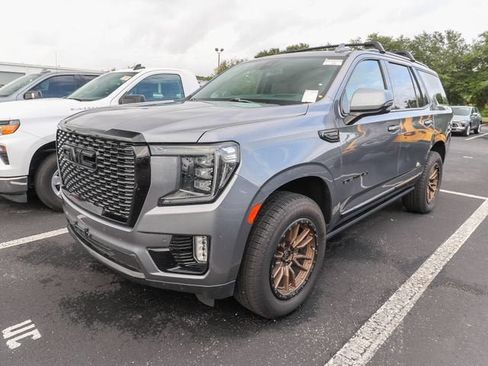 Used 2022 GMC Yukon Denali AWD/4WD image 2