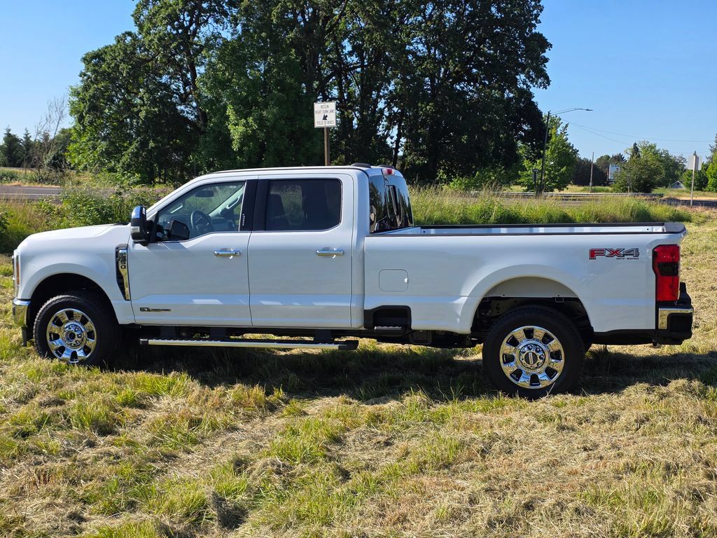 New 2026 Ford F350 Lariat w/ Chrome Package AWD/4WD image 6