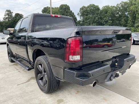 Used 2015 RAM 1500 Express RWD image 5