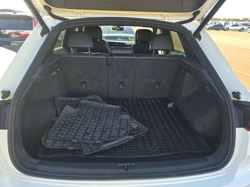 Used 2020 Audi Q3 2.0T Premium Plus image 14