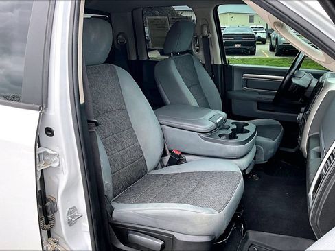 Used 2019 RAM 1500 Big Horn AWD/4WD image 6