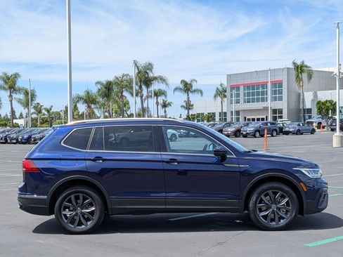 Used 2023 Volkswagen Tiguan SE image 4