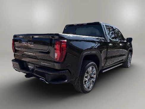 Used 2023 GMC Sierra 1500 Denali w/ Denali Reserve Package AWD/4WD image 5