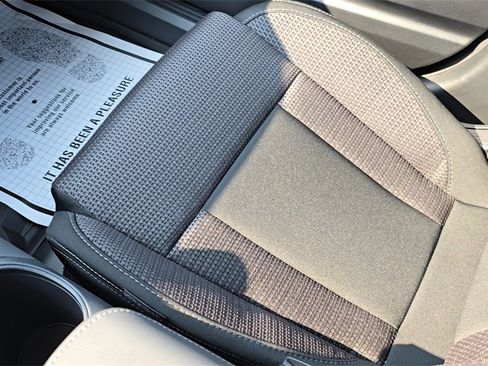 Certified 2025 Subaru Outback Premium image 21