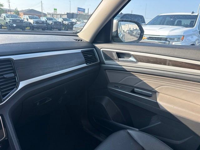 Used 2023 Volkswagen Atlas SE AWD/4WD image 24