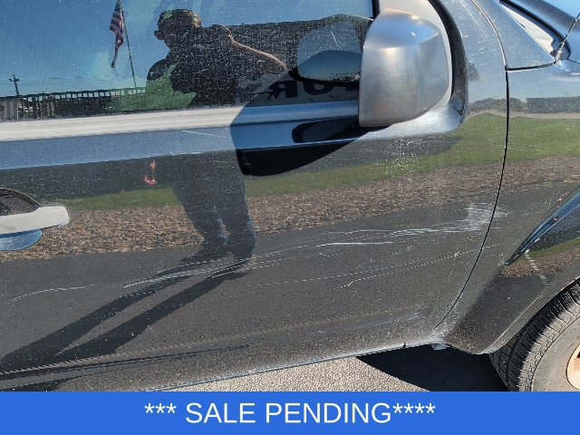 Used 2012 Nissan Frontier SV AWD/4WD image 19