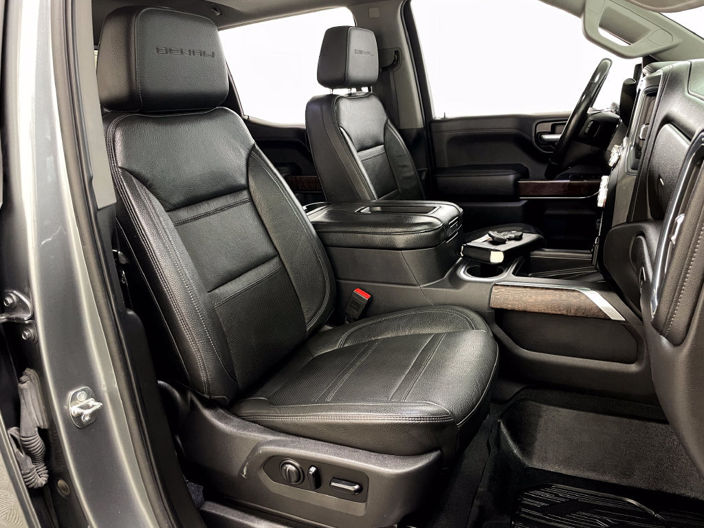 Used 2020 GMC Sierra 1500 Denali w/ Driver Alert Package II AWD/4WD image 45