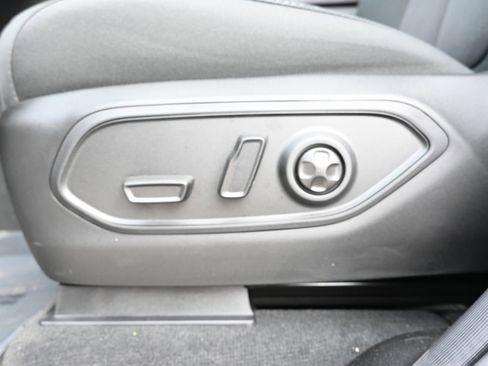 New 2026 Jeep Grand Cherokee Laredo X AWD/4WD image 8