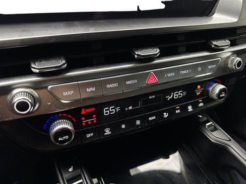 Used 2024 Kia Telluride S w/ S Sunroof Package FWD image 69