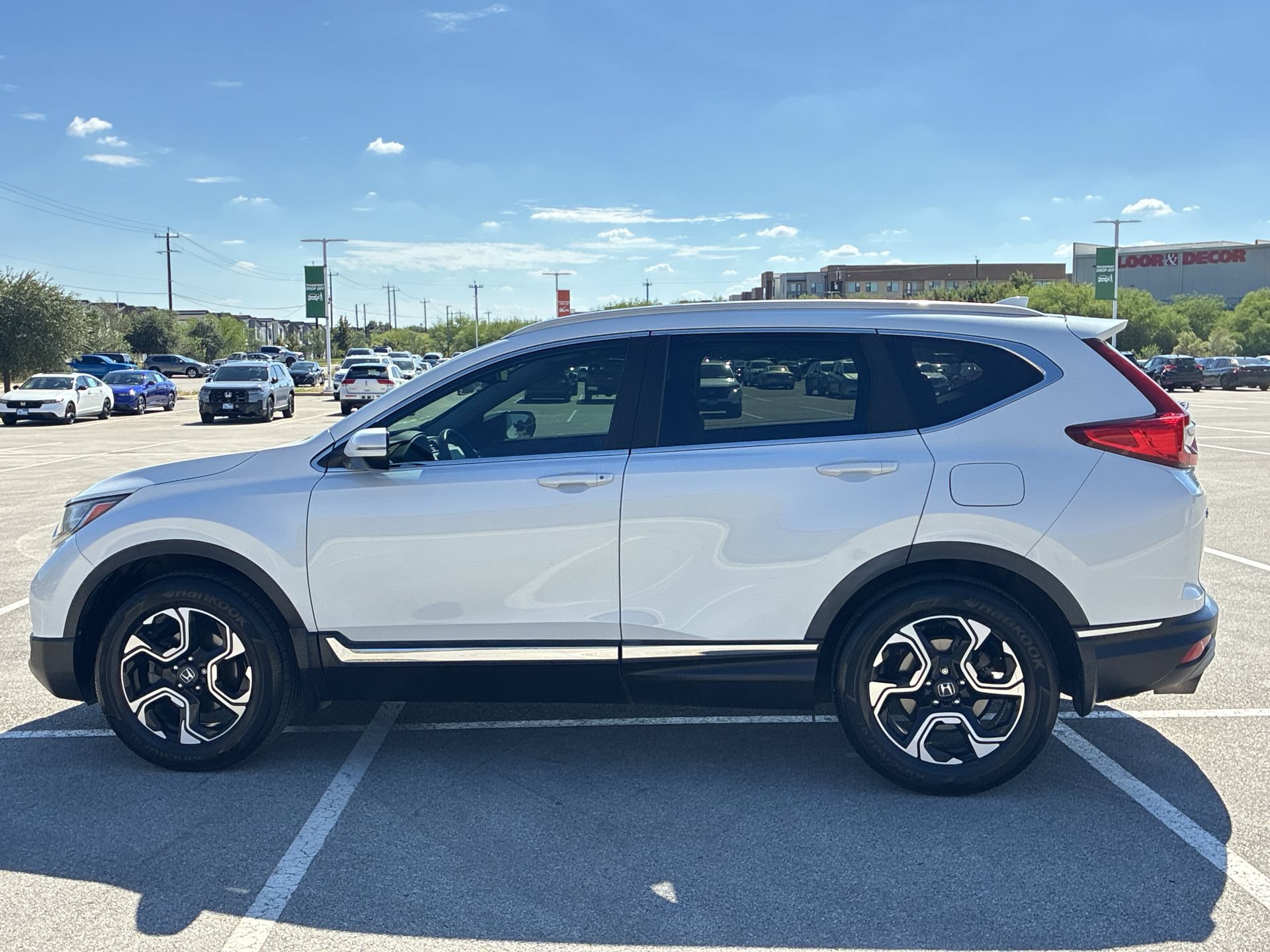 Certified 2019 Honda CR-V Touring image 3