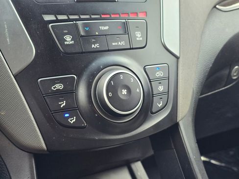 Used 2018 Hyundai Santa Fe Sport image 31