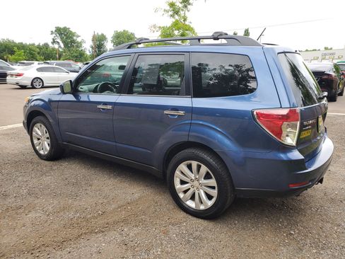 Used 2013 Subaru Forester 2.5X Premium AWD/4WD image 7