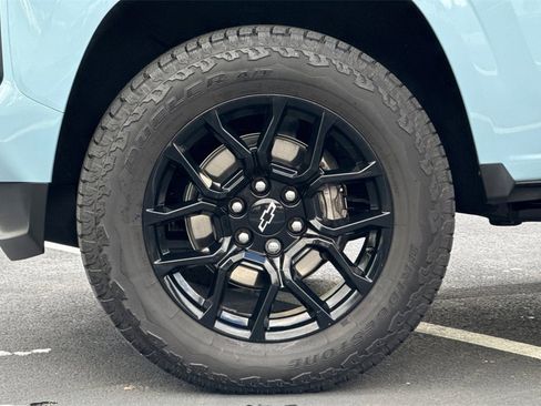 Used 2025 Chevrolet Colorado Z71 image 14