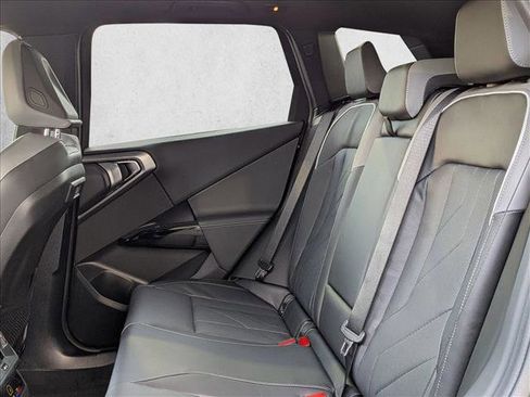 Used 2026 BMW X3 xDrive30 w/ Premium Package image 17