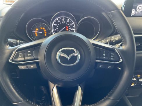 Used 2018 MAZDA CX-5 Touring w/ Preferred Equipment Package image 11