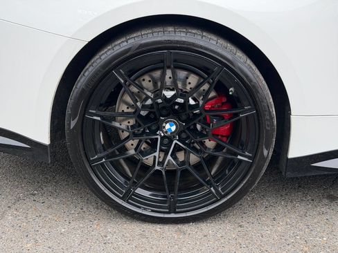 Used 2021 BMW M4 Competition w/ Executive Package RWD image 12