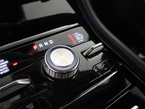 Used 2021 Jeep Grand Cherokee L Overland w/ Advanced Protech Group III image 69