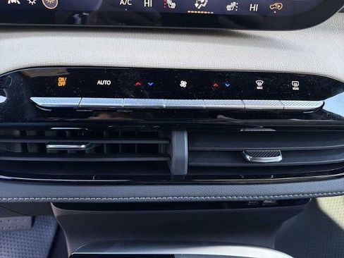 New 2026 Buick Enclave Preferred w/ Power Package FWD image 8
