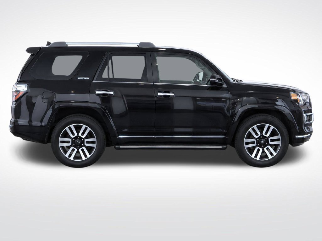 Used 2023 Toyota 4Runner Limited RWD image 8