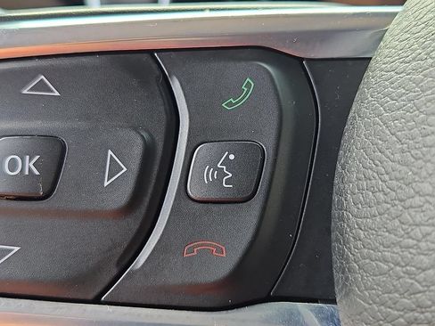Used 2022 Jeep Wrangler Unlimited Rubicon 4xe w/ Safety Group AWD/4WD image 23