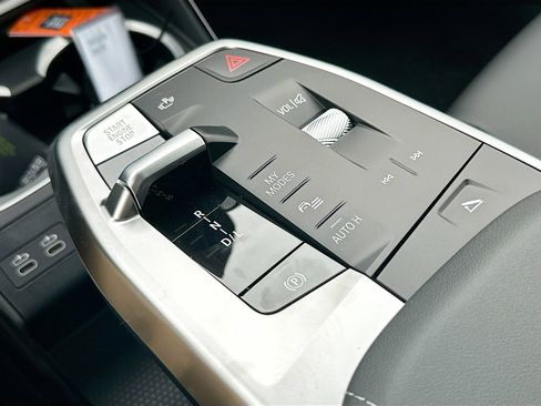 New 2026 BMW X2 xDrive28i w/ Technology Package image 14