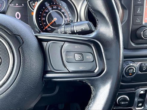Used 2020 Jeep Wrangler Sport AWD/4WD image 16
